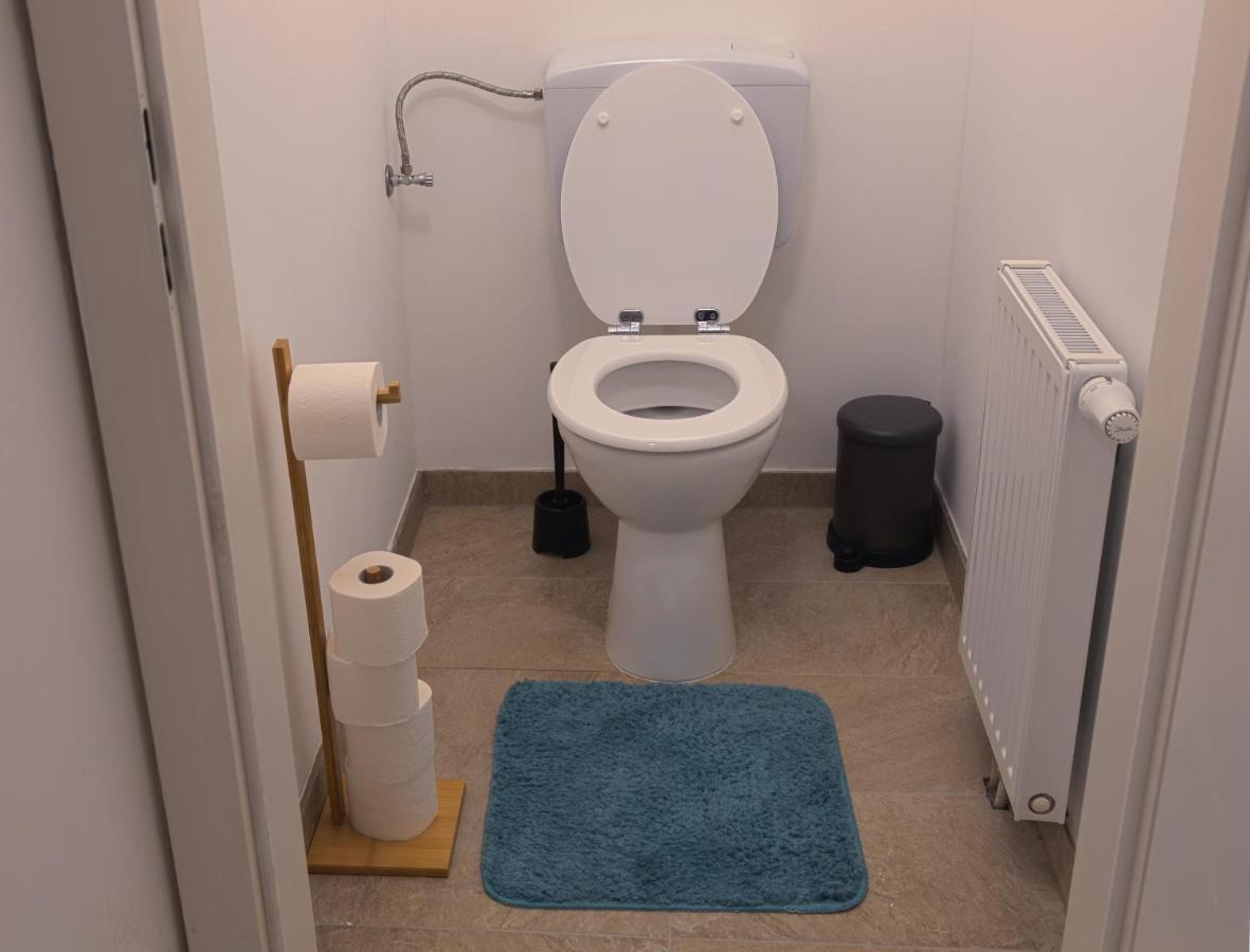 Gesamte Unterkunft Ueber Den Daechern Wiens Luaran gambar